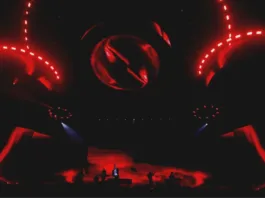 Camila Flores critica la calidad del Festival de Viña y aboga por rock y metal.