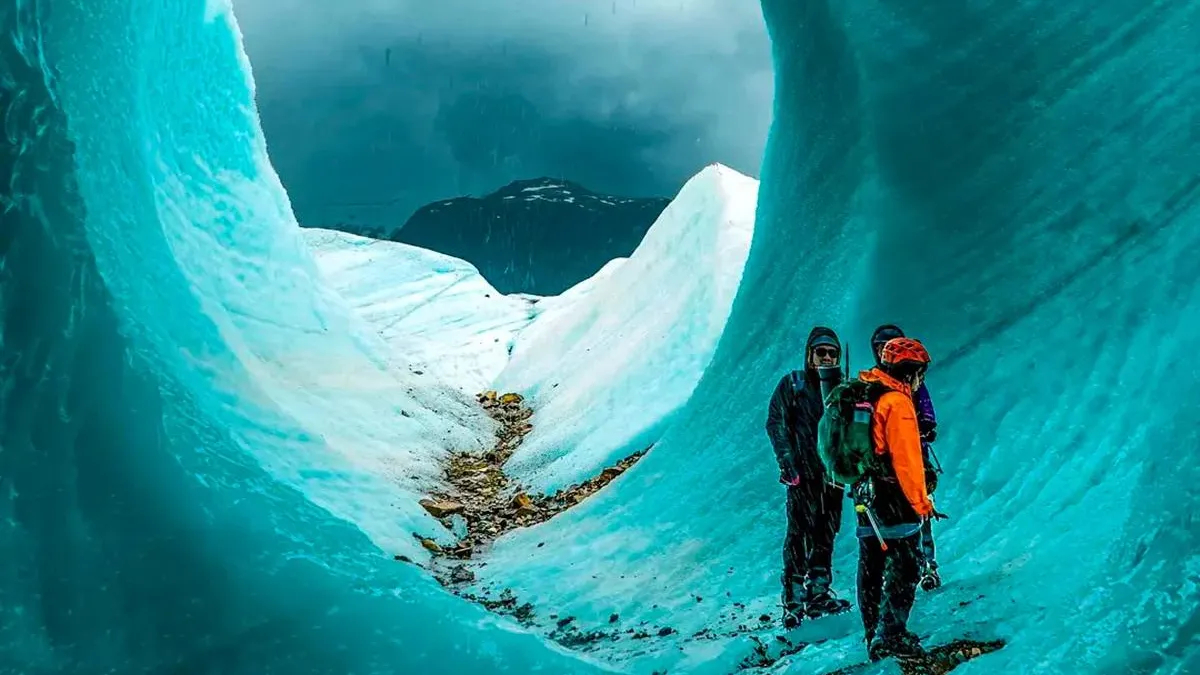Corte rechaza amparo de operadores turísticos por permisos en Glaciar Exploradores.