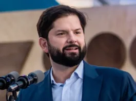 El Presidente Boric asegura que las decisiones sobre el cable submarino priorizarán a Chile.