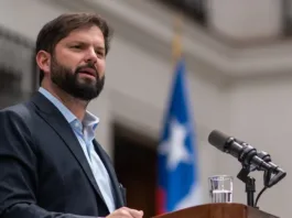 El Presidente Boric aborda tensiones con EE.UU. y la autonomía de Chile.