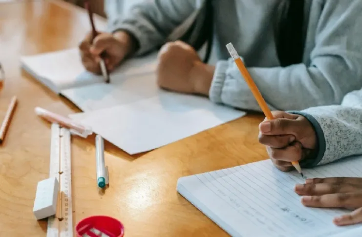 Calendario escolar 2024: fechas clave para el regreso a clases y vacaciones.
