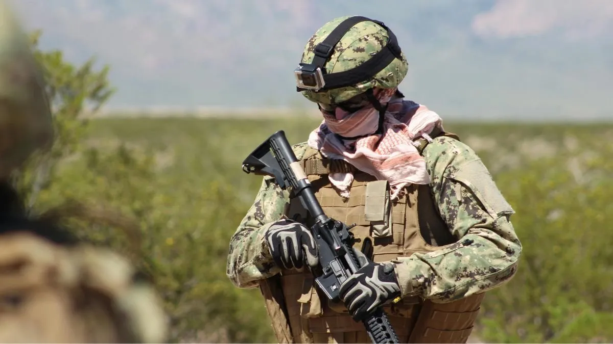 Pakistán intensifica su ofensiva militar contra los talibanes tras recientes ataques.