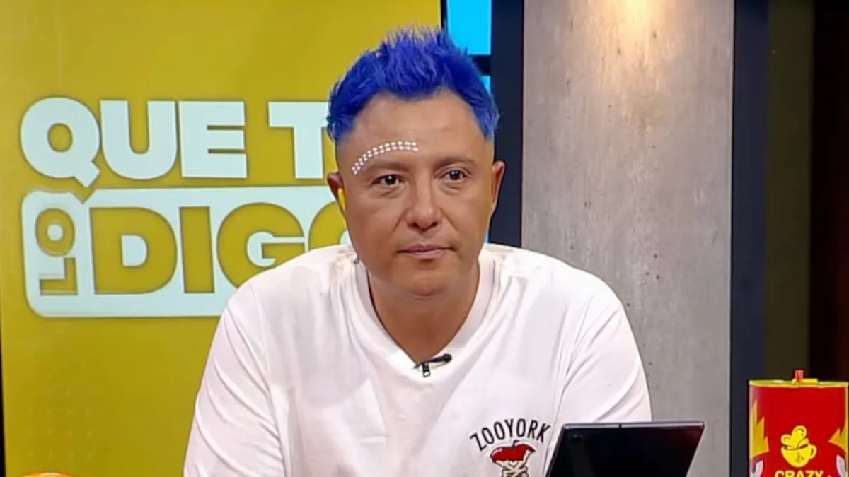 Sergio Rojas sorprende a sus amigos con la visita de un receptor judicial. Sergio Rojas sorprende a sus amigos con la visita de un receptor judicial.