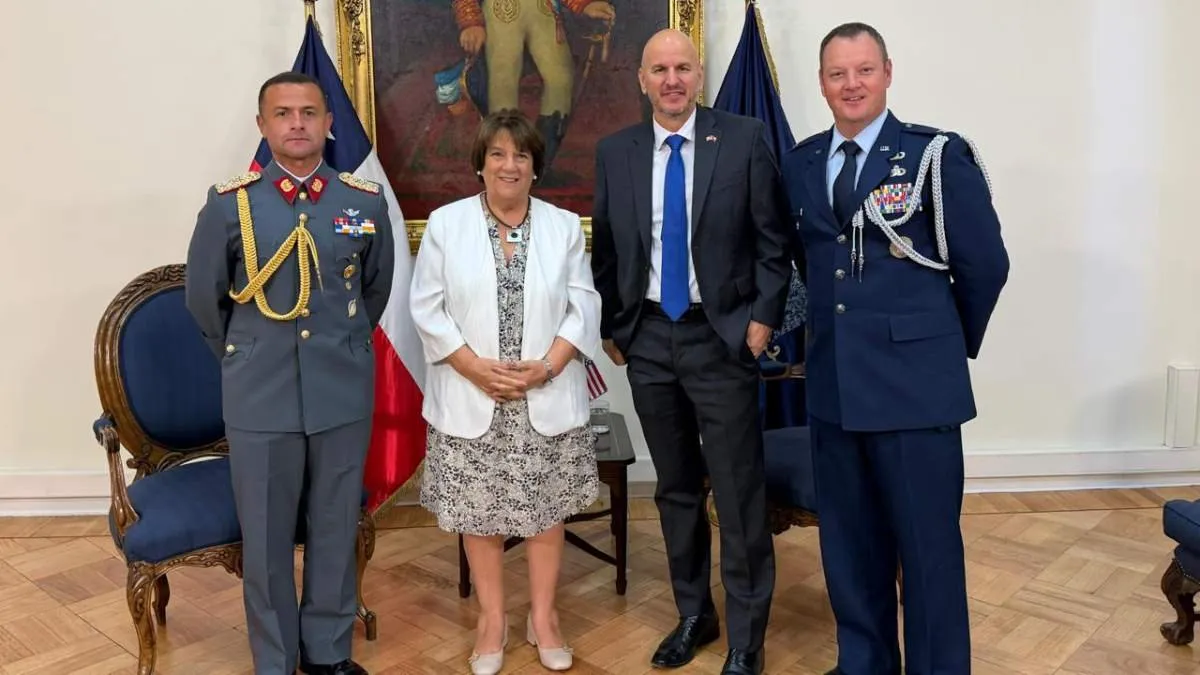 Chile avanza en el tendido de un cable submarino