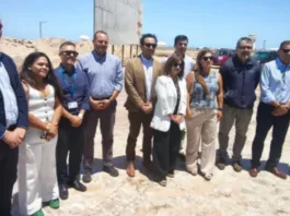 Empresarios brasileños y el Ministerio firman contrato para centro logístico en Arica.