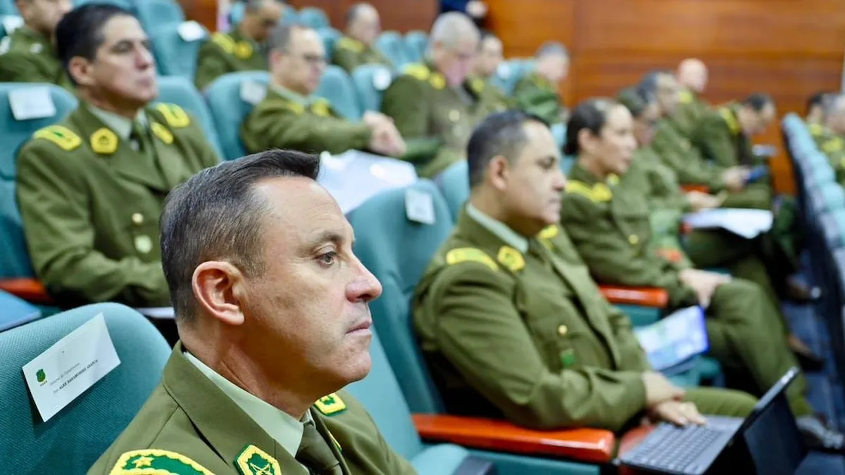 Carabineros refuerza la probidad: test de drogas al Alto Mando