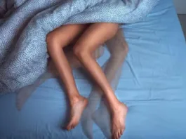 La Dra. Celia García alerta sobre el diagnóstico del síndrome de piernas inquietas.