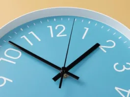 Cambio de hora en Chile: 4 de abril para el horario de invierno