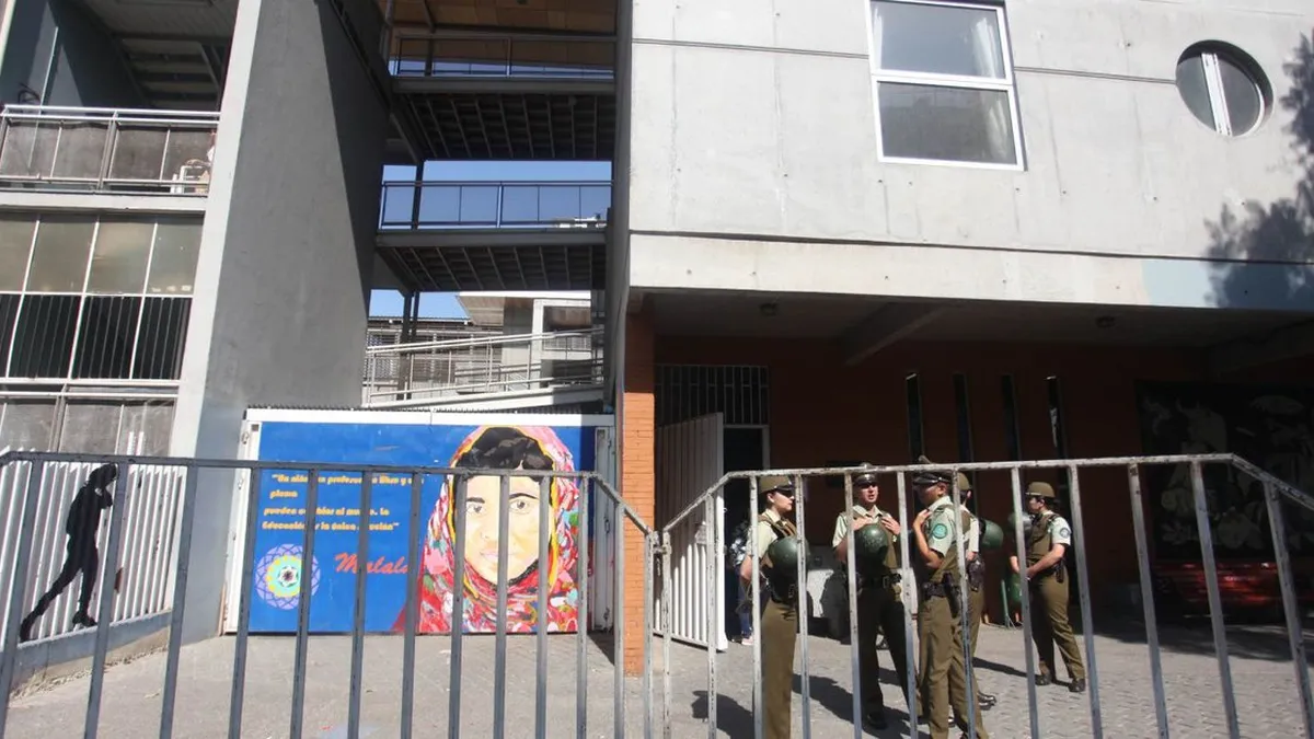 Aumento de la violencia escolar en Chile: casos alarmantes en colegios.