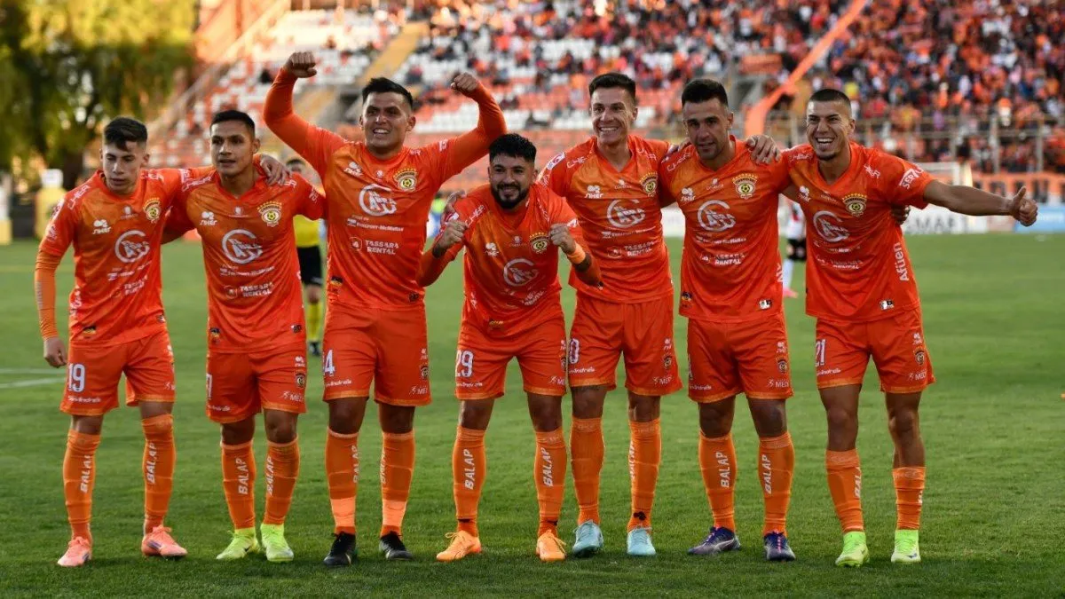 Cobreloa brilla con un 5-1 ante Curicó y Youssef González debuta con éxito.