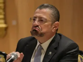 Costa Rica cierra su embajada en Cuba y expulsa a diplomáticos por el régimen comunista.