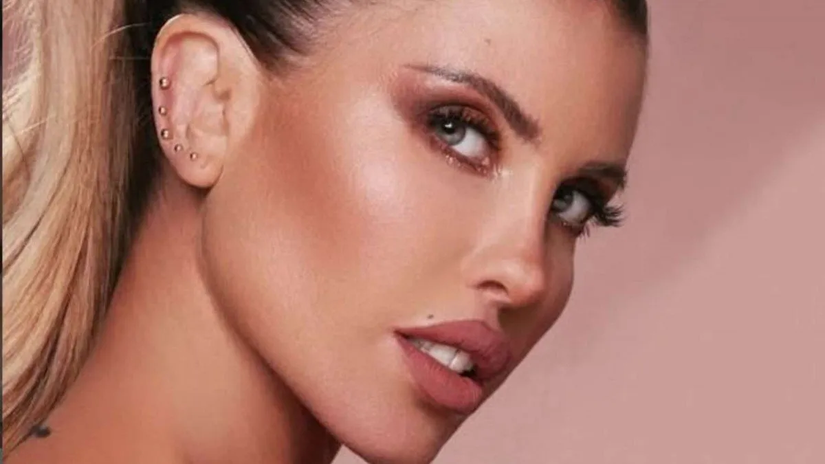 Cote López enfrenta demanda por deuda millonaria y acusaciones laborales en Viña del Mar.