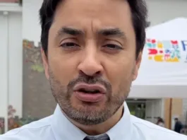 Daniel Matamala desafía a Álvaro Carter sobre recortes y felicidad en el país.