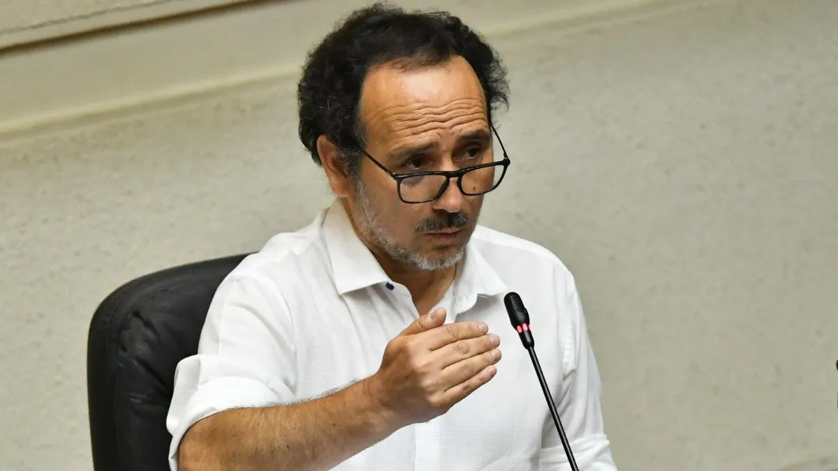 El senador Núñez se retracta sobre la agresión a Rojas Vade