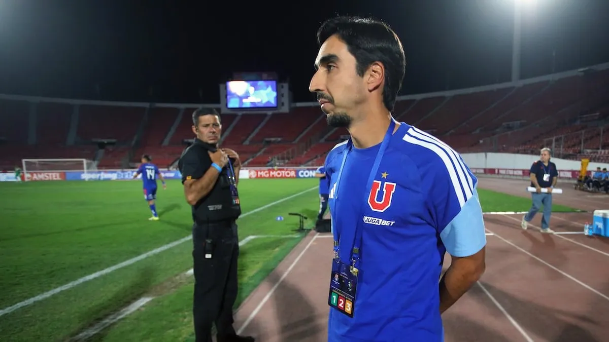 Esteban González podría ser el nuevo técnico de Universidad de Chile tras críticas a Meneghini.