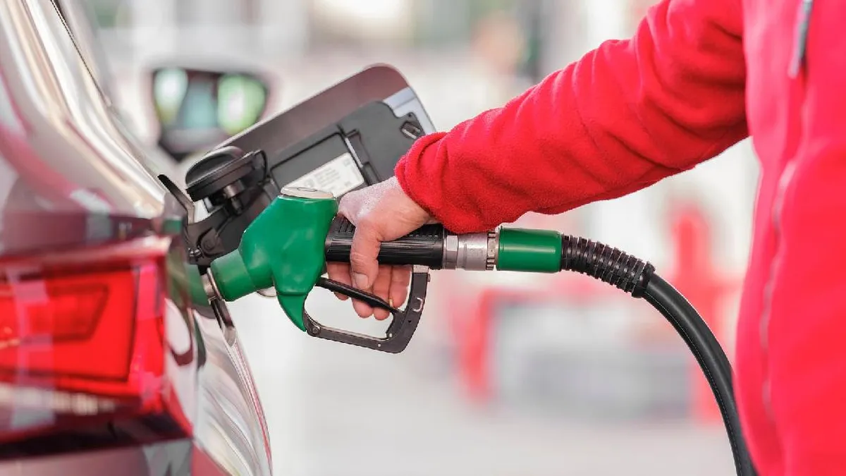 G7 evalúa liberar reservas de petróleo ante crisis por conflicto en Medio Oriente.