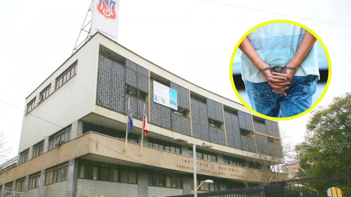 Estudiantes detenidos por lanzar artefactos incendiarios cerca del Instituto Nacional.