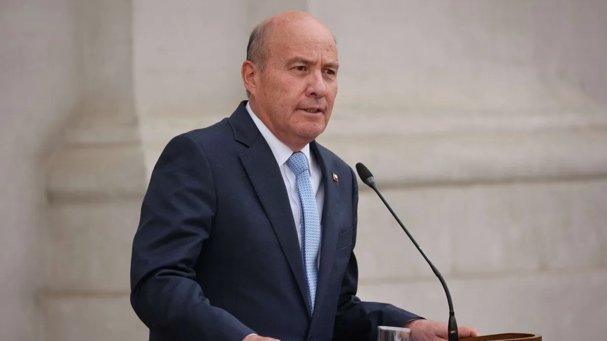 El Gobierno de Kast lanza plan de ajuste fiscal para reducir gasto en USD 3.800 millones.