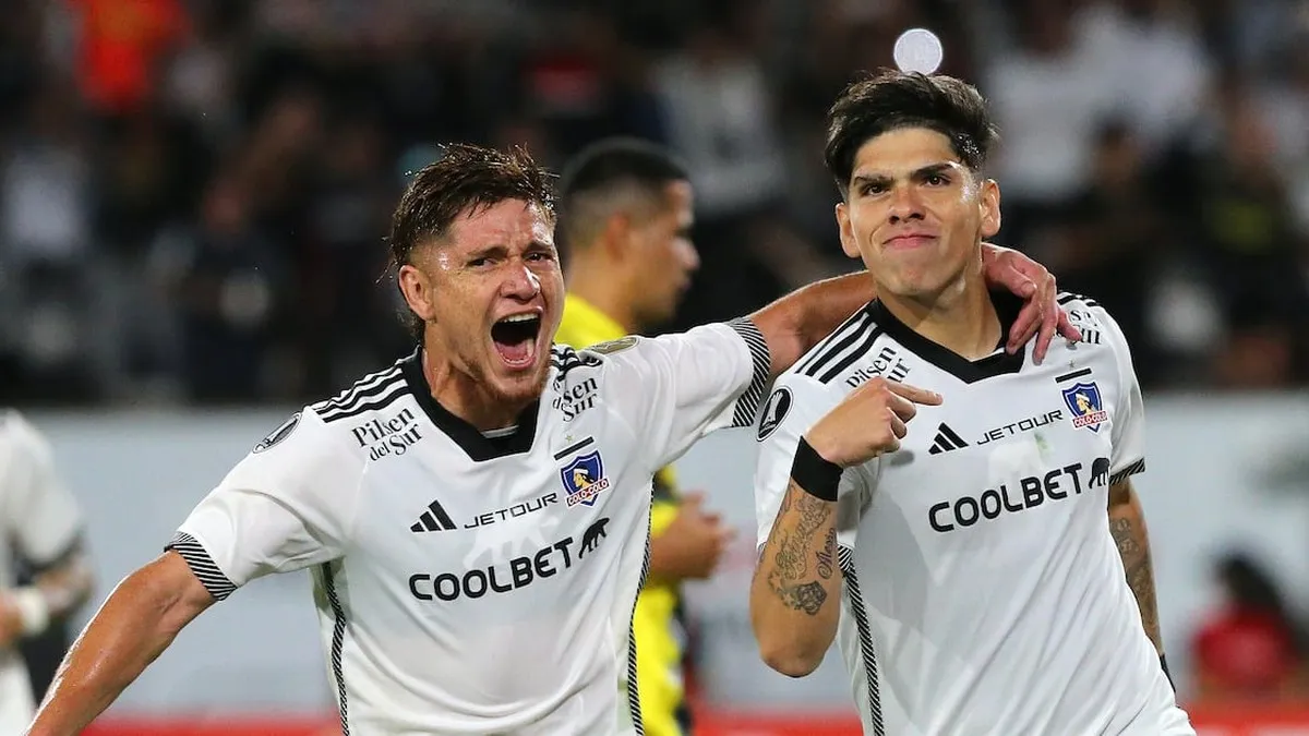 Leonardo Gil expresa su descontento por su salida de Colo Colo y su deseo de continuar.