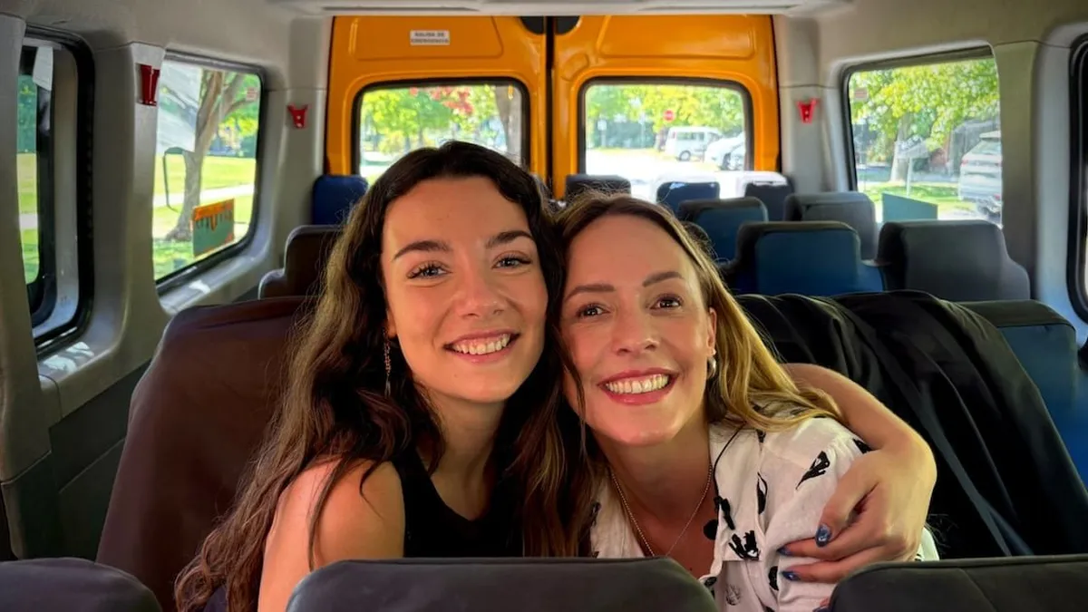 "Buspool": Un vodcast de Disney sobre el regreso a clases y la familia.