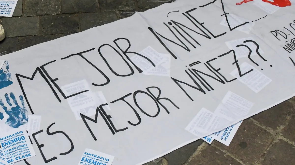 Informe revela falencias en protección infantil en Chile y urge fortalecer el cuidado familiar.