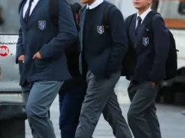 El Ministerio de Educación lanza el Bono Escolar de $89.164 para hijos de funcionarios.