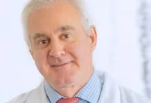 Nicole Block denuncia al cirujano Pedro Vidal por relaciones inapropiadas como su paciente.