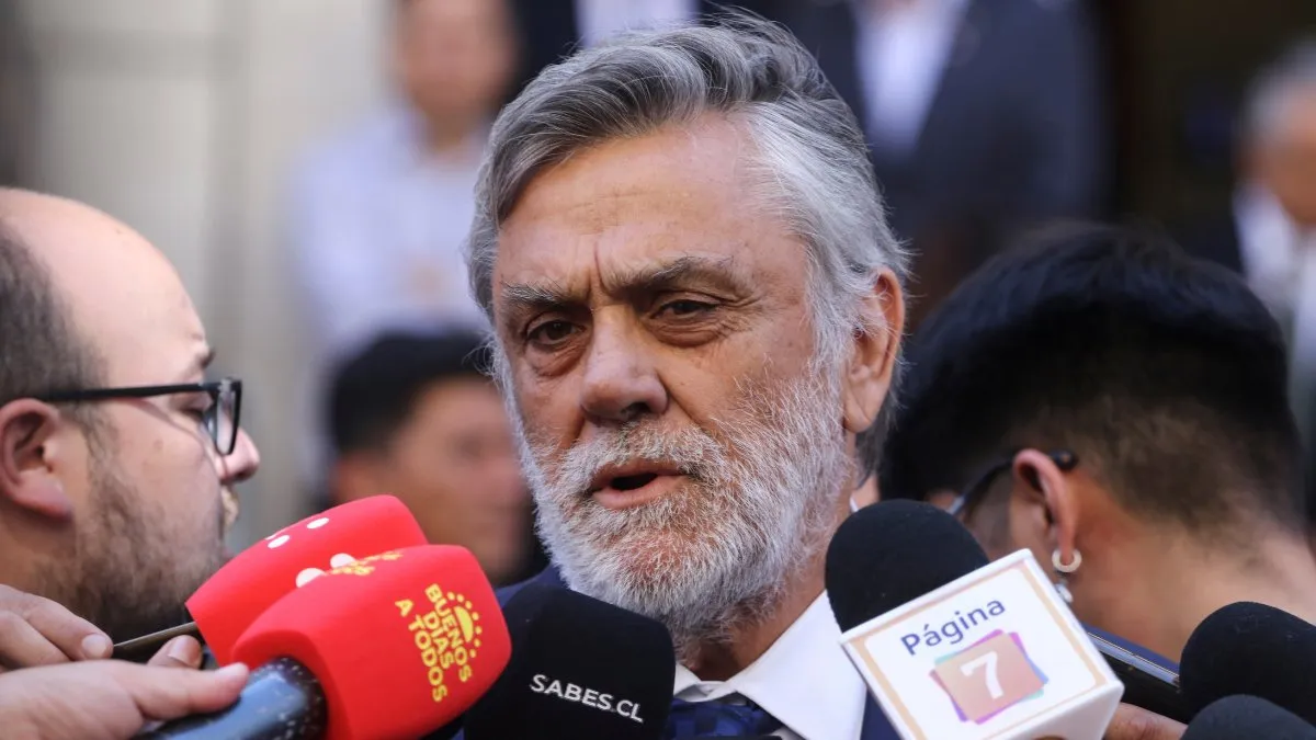 Pablo Longueira se postula como alcalde de Conchalí y presidente de la UDI.