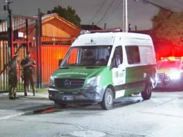 Un padre herido al proteger a su hija en un violento portonazo en Pudahuel.