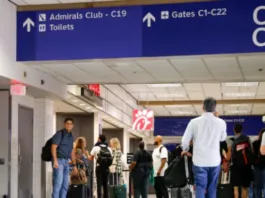 Tom Homan anuncia despliegue de ICE para apoyar a la TSA ante crisis de pagos.