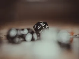 Descubrimiento de dados prehistóricos revela el conocimiento del azar en nativos americanos.