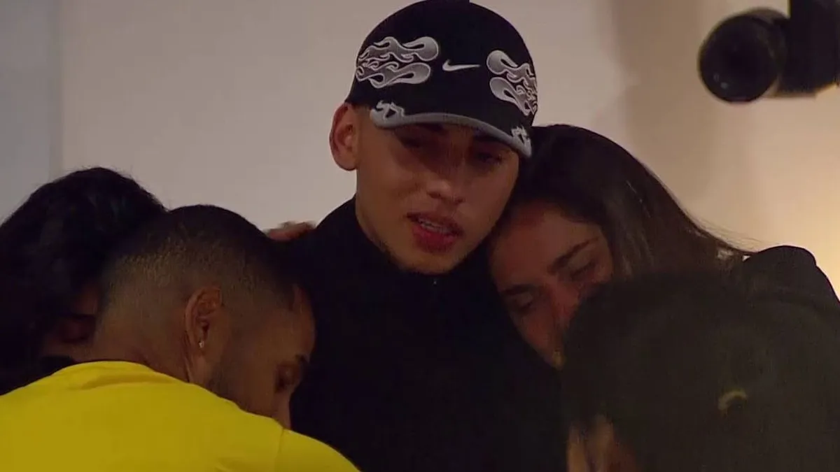 Bastián Muñoz: liderazgo y vida personal en "Vecinos al límite".