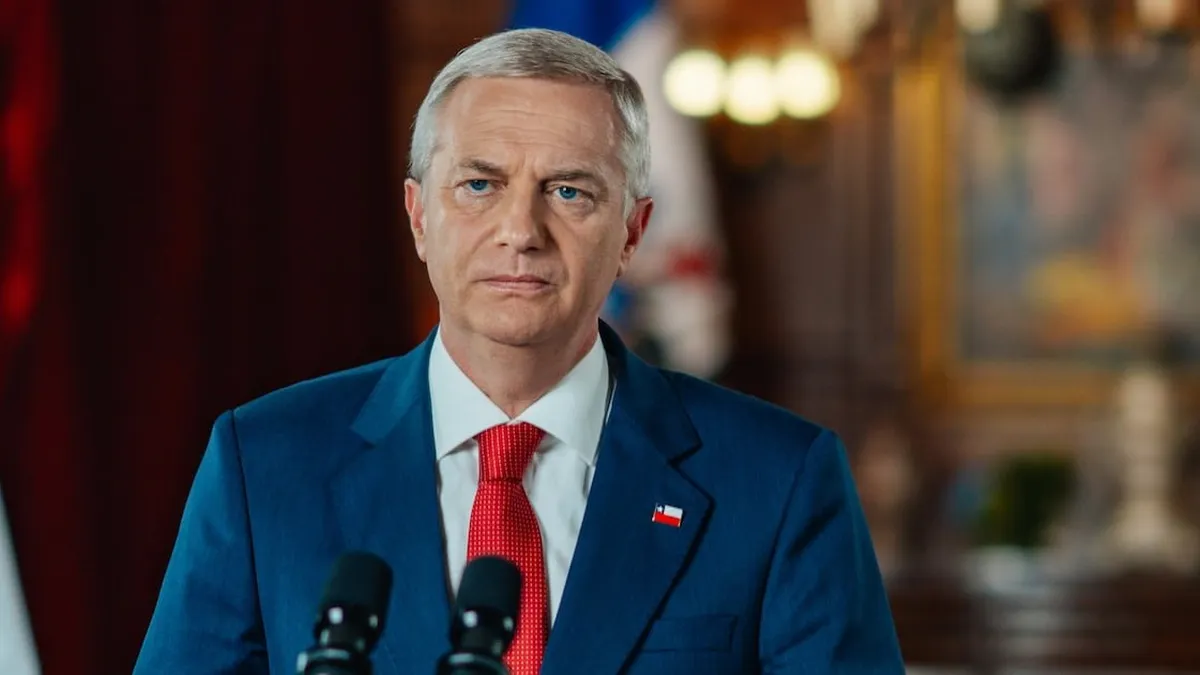 Cadem: 49% cree que el Plan de Kast beneficia a los ricos; su aprobación sube al 43%.