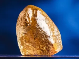 Un impresionante diamante amarillo de 158