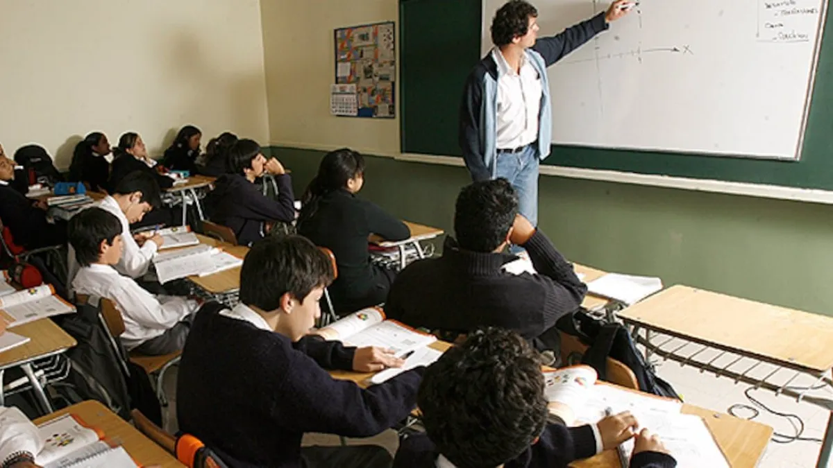 Desafíos y estrategias para la inclusión educativa de estudiantes con discapacidad.