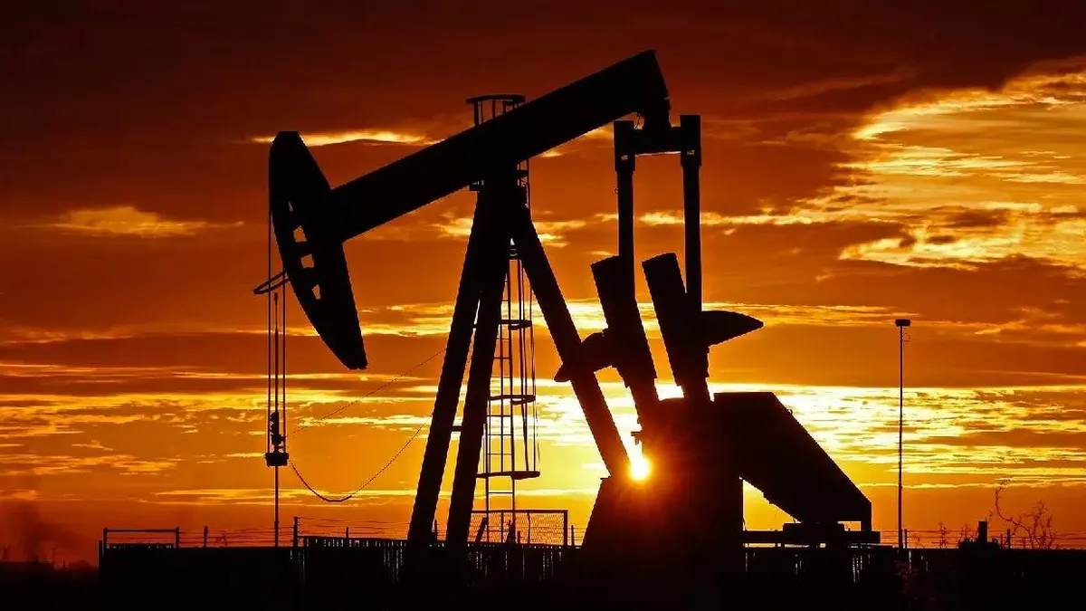 El petróleo Brent sube 7