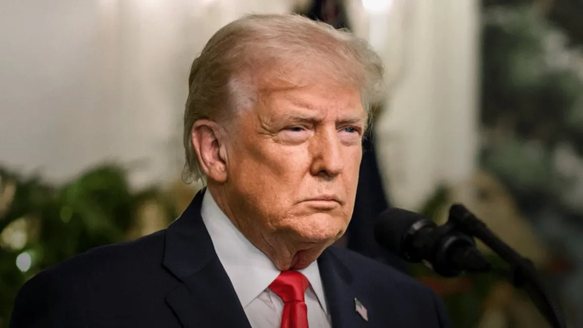 Trump advierte a Irán sobre consecuencias devastadoras si no se desbloquea Ormuz.