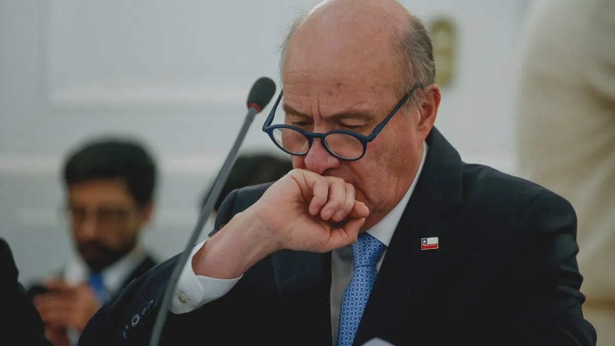 El ministro Quiroz aclara que los oficios son parte del presupuesto 2027