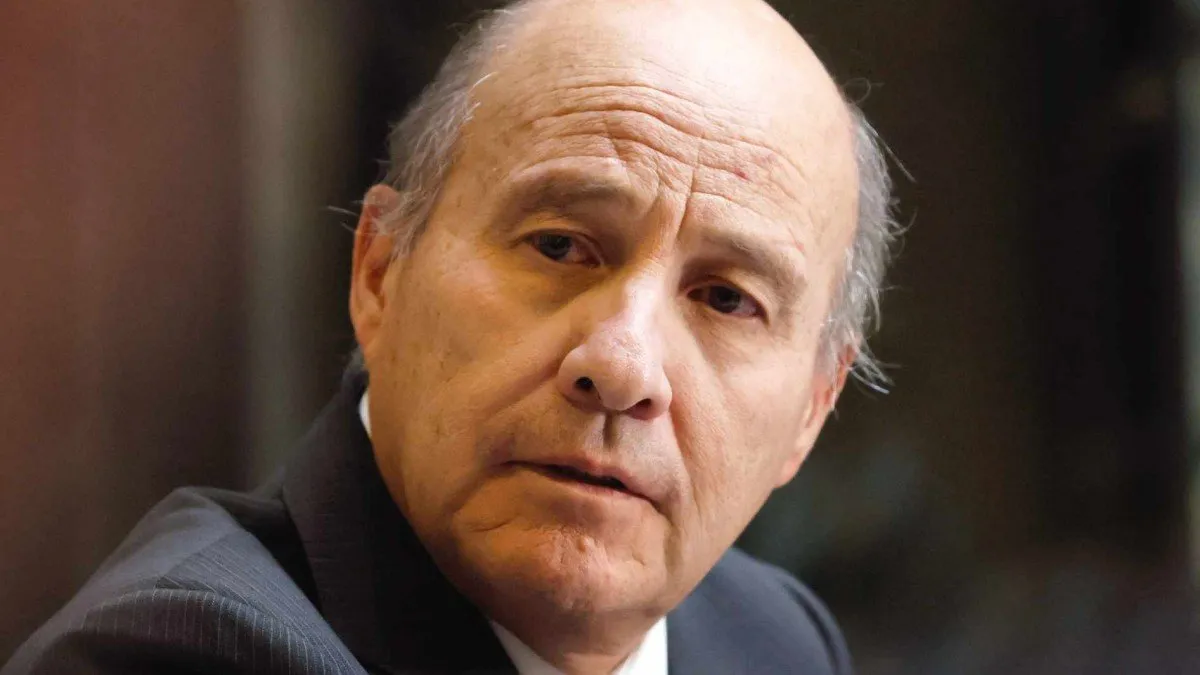 El ministro Quiroz asegura que no habrá recortes en educación