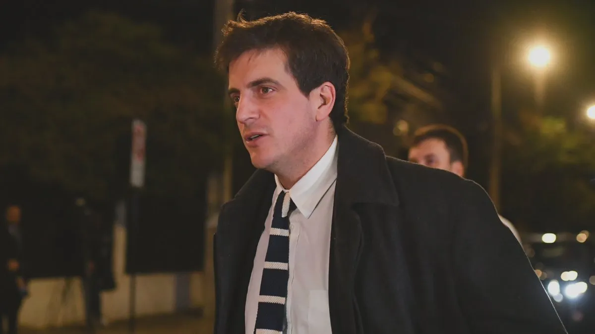 Diego Schalper enfatiza la necesidad de un proyecto acotado para reactivar la economía.