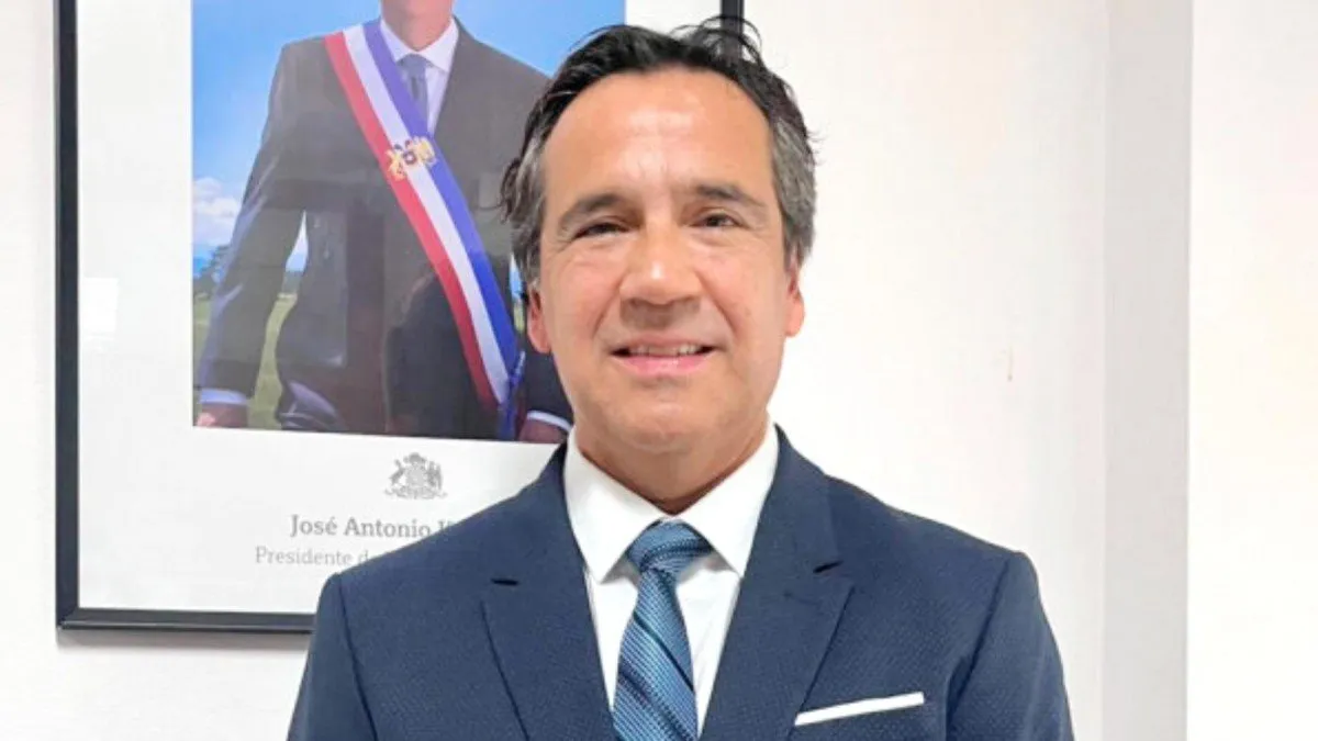 Renato Münster asume como nuevo seremi de Culturas en la Región Metropolitana.