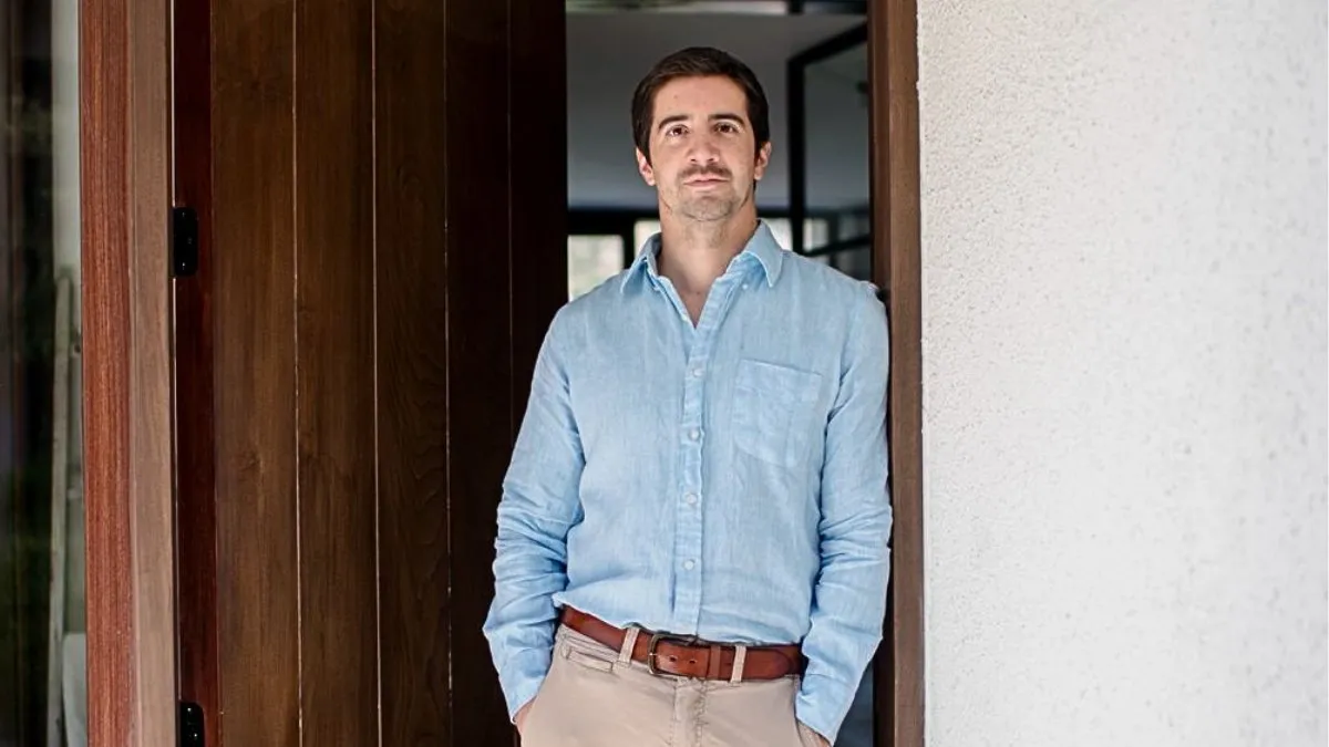 Juan Pablo Lavín analiza el estancamiento de Kast y la necesidad de acciones inmediatas.