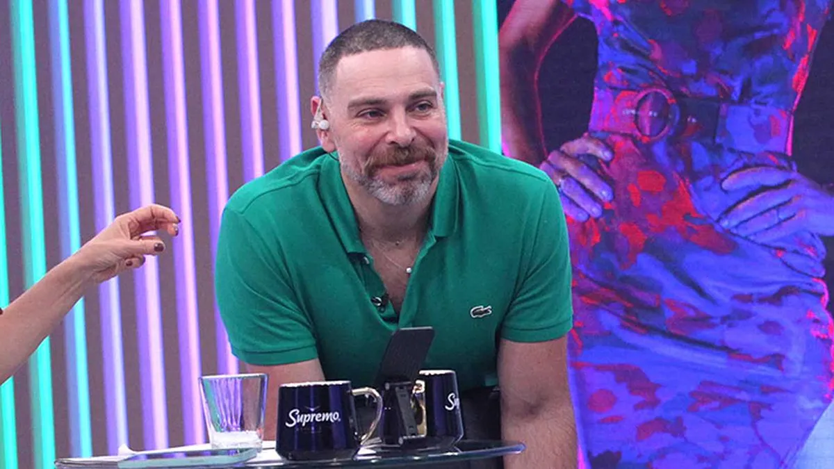 Julio César Rodríguez se despide de Chilevisión tras 13 años de trayectoria.