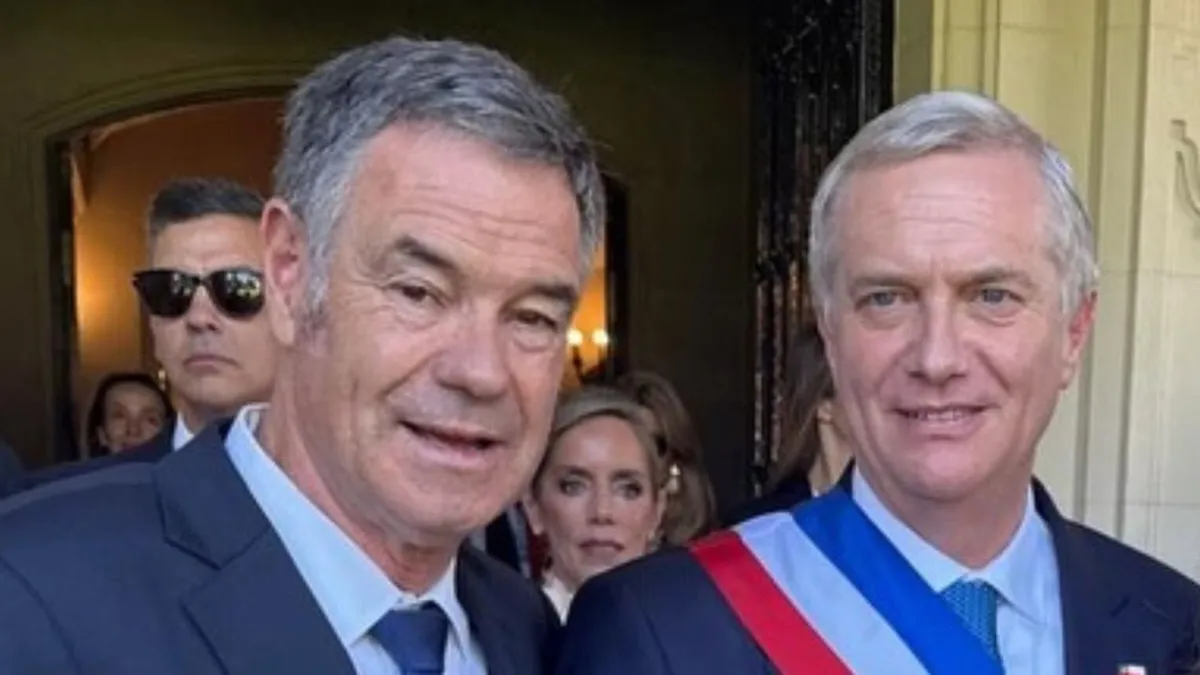 Ossandón critica reunión de Kast en La Moneda por contradicciones en austeridad.