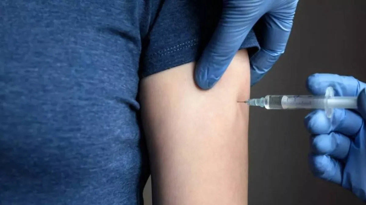 El Ministerio de Salud amplía la vacunación COVID-19 a mayores de 60 y enfermos crónicos.