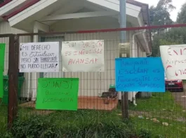 Padres de Purrehuín piden a Junji financiamiento para transporte escolar.