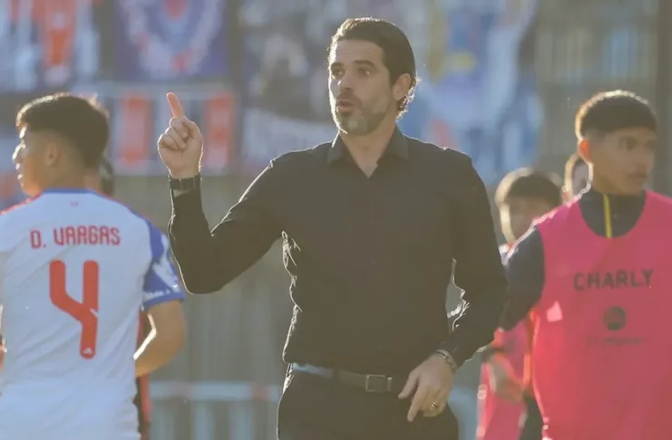 Universidad de Chile empata con Everton; Gago lamenta la falta de definición.