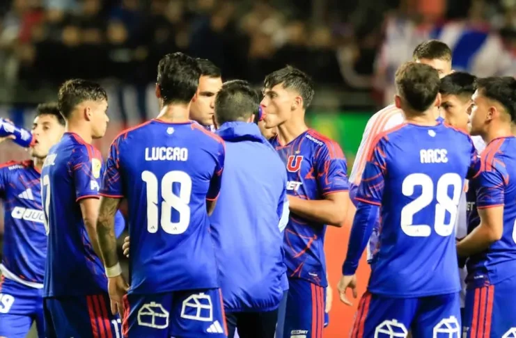 Crisis en la Universidad de Chile: posibles cambios en Azul Azul y renuncia de Clark.