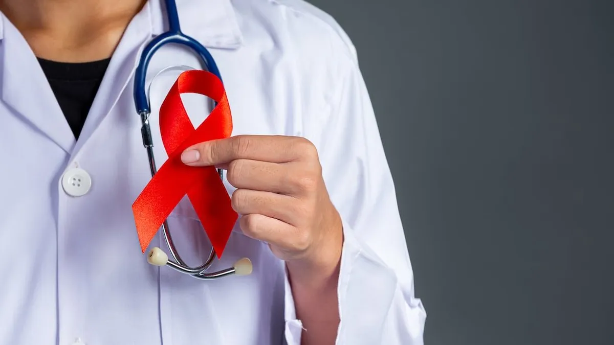 Un paciente de 63 años se cura del VIH tras un trasplante de células madre.