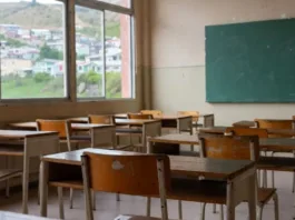 Detienen a estudiante por amenazas de tiroteo en Villarrica; clases suspendidas en Valparaíso.